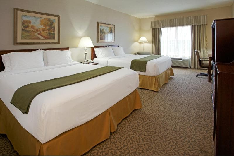Holiday Inn Express And Suites Conroe I 45 North 5