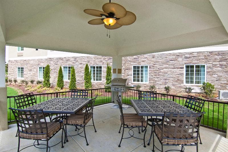 Candlewood Suites Tupelo North 3