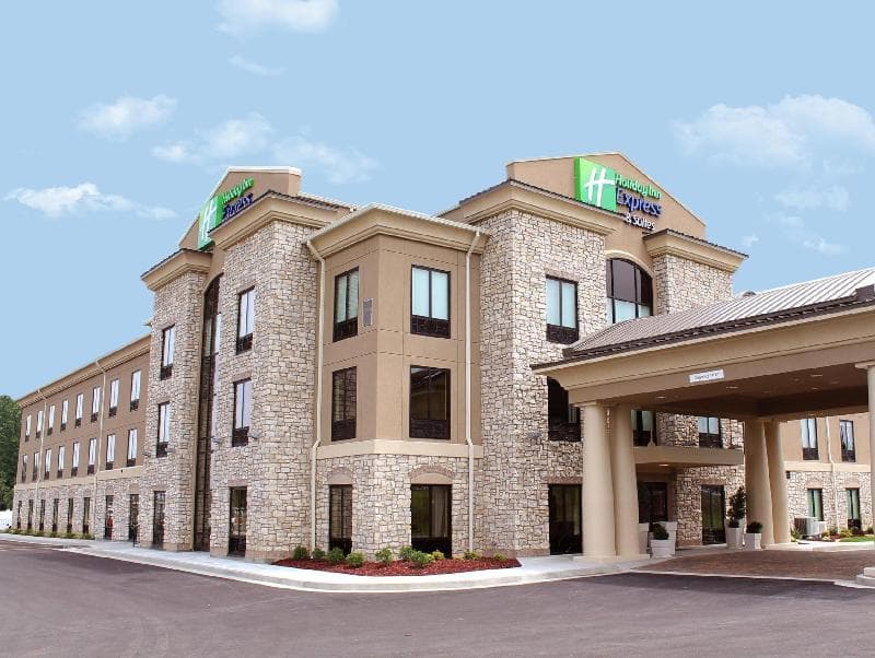 Holiday Inn Express And Suites Paducah West photo 1