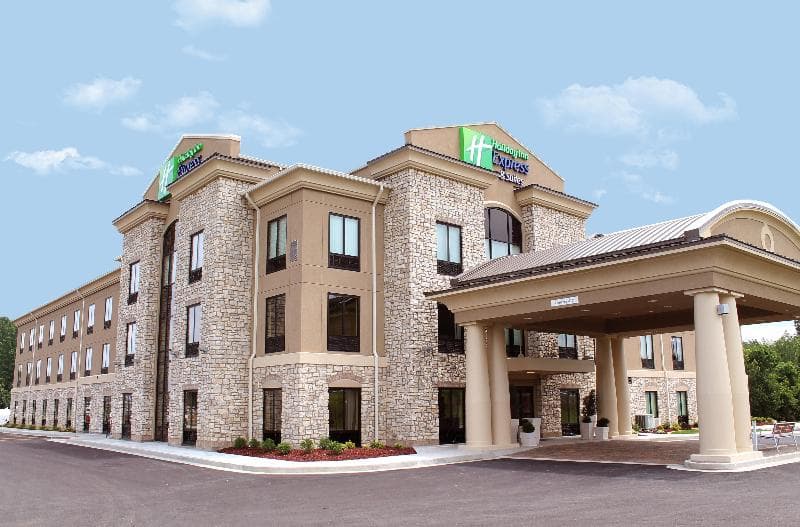 Holiday Inn Express And Suites Paducah West 2