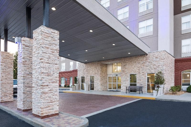 Holiday Inn Express And Suites Duluth Mall Area 2