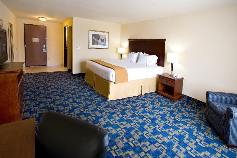 Holiday Inn Express And Suites Jourdanton Pleasant 3