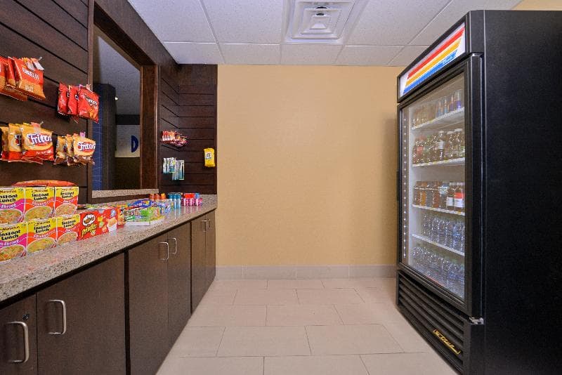 Holiday Inn Express & Suites Page - Lake Powell Area 2