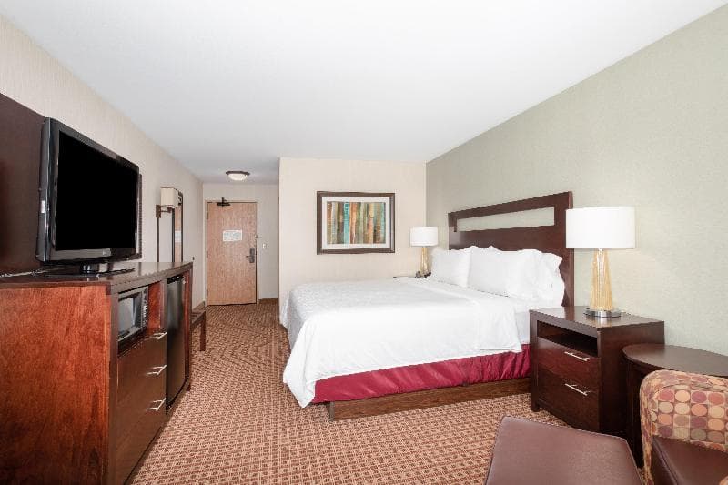 Holiday Inn Express & Suites Gillette 3