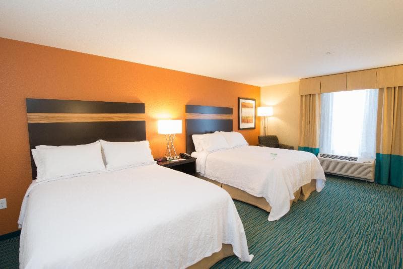 Holiday Inn Bismarck 3