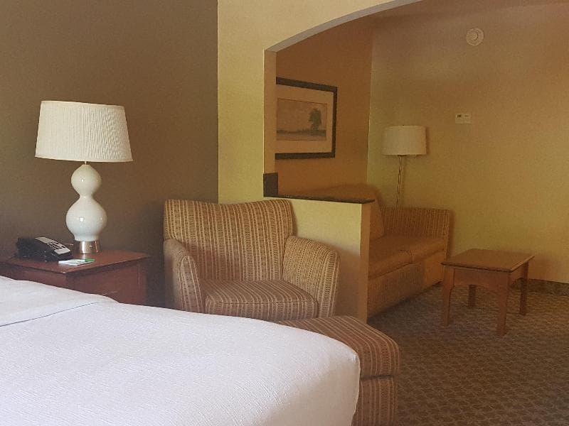 Holiday Inn Carbondale Conference Center 4