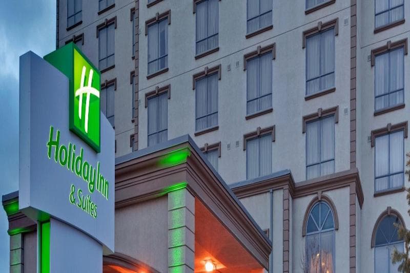 Holiday Inn & Suites Mississauga West - Meadowvale 3