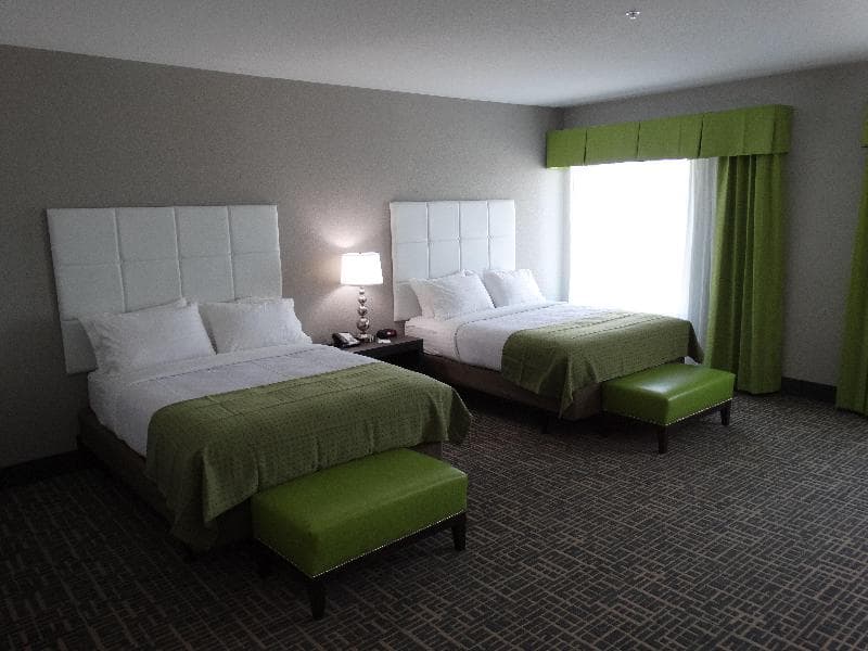 Holiday Inn Covington 5