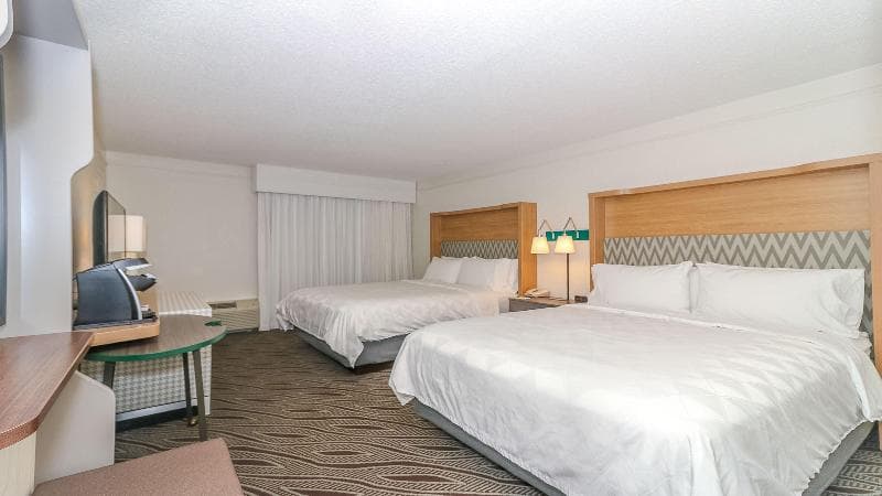 Holiday Inn Oceanfront At Surfside Beach photo 1