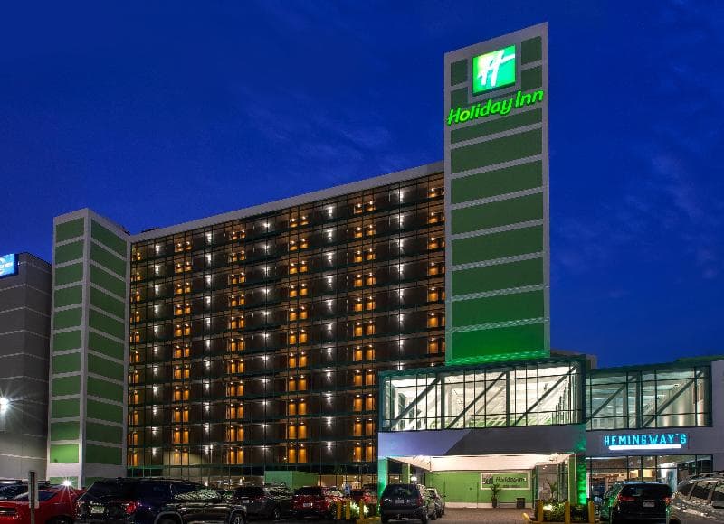 Holiday Inn Va Beach Oceanside 21St St 4