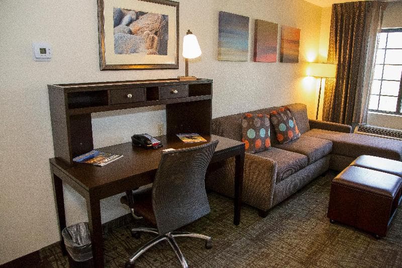 Staybridge Suites Colorado Springs North 4
