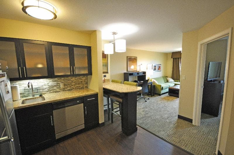 Staybridge Suites Eau Claire - Altoona 3