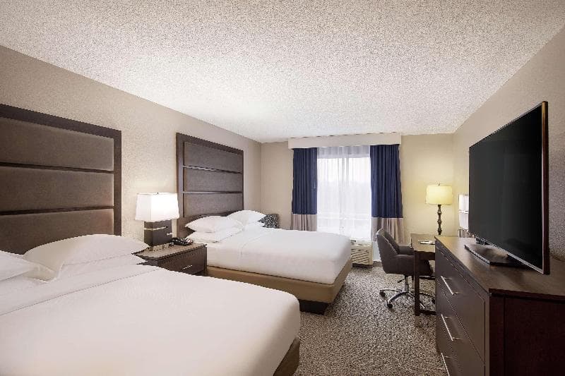 DoubleTree by Hilton Richmond Airport 3