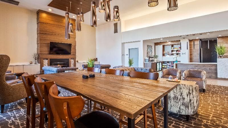Best Western Plus Sparks-Reno Hotel 4
