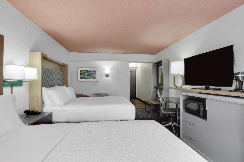 Holiday Inn Roanoke Airport-Conference Ctr 3