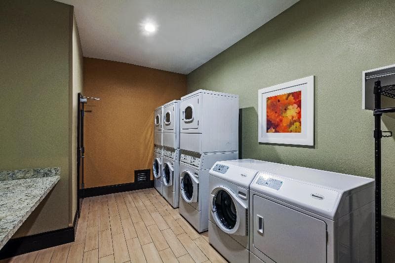 Staybridge Suites Fort Worth Fossil Creek 3