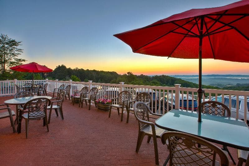 Holiday Inn Express And Suites Petoskey 2