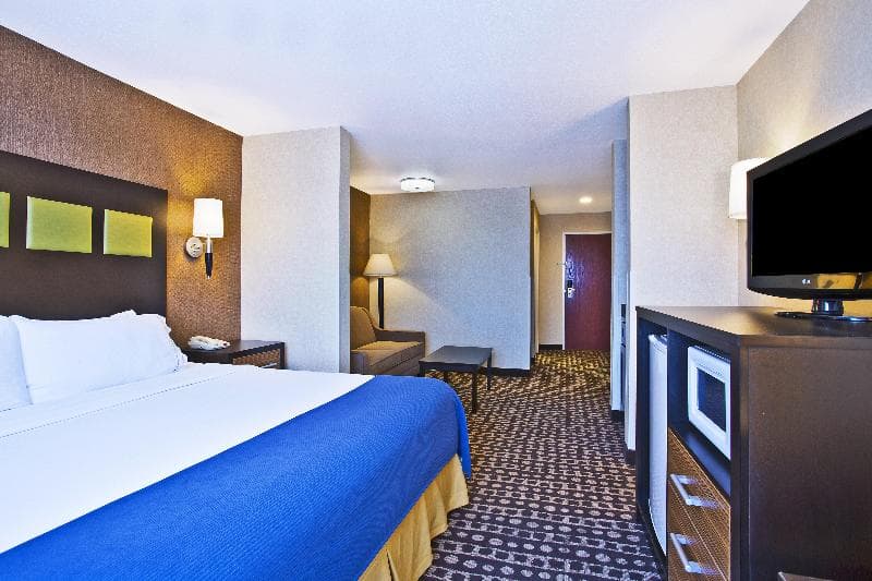 Holiday Inn Express And Suites Wabash 3