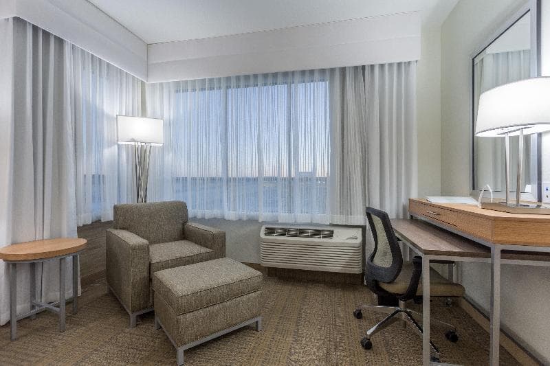 Holiday Inn San Marcos 4