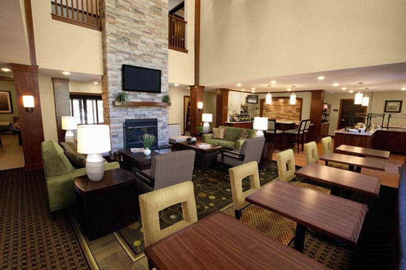 Staybridge Suites Rochester Commerce Dr Nw photo 1
