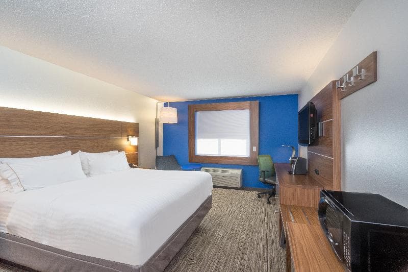 Holiday Inn Express Howe Sturgis, Mi 3