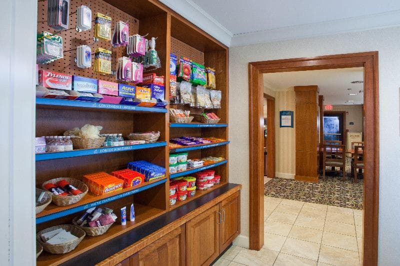Savannah Airport Inn & Suites 5