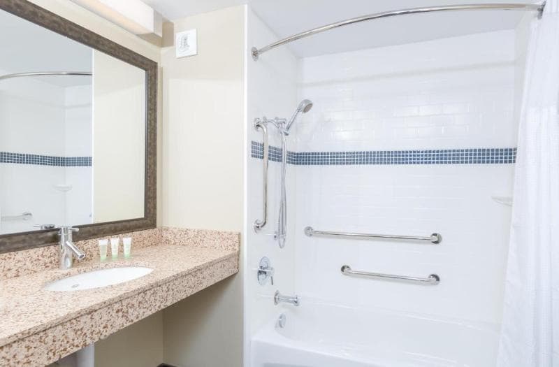Staybridge Suites Seattle - Fremont 5