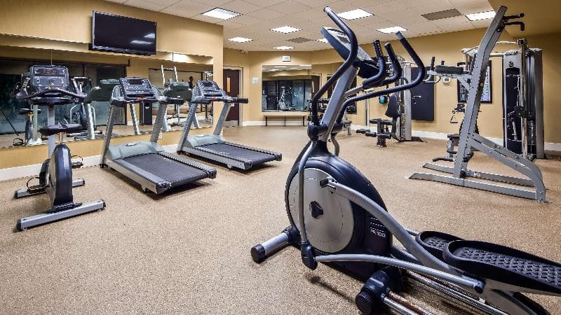 Best Western Okemos/East Lansing Hotel & Suites 2