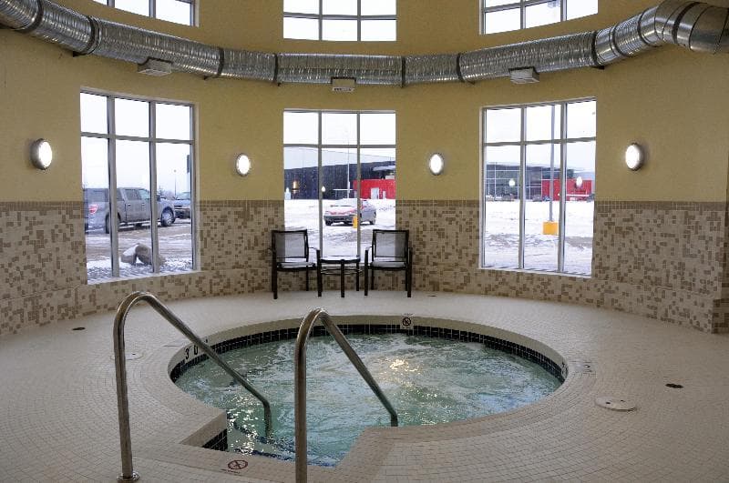Holiday Inn Express & Suites Bonnyville photo 1