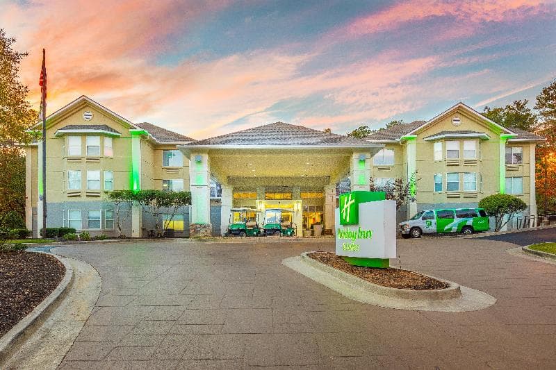 Holiday Inn Hotel And Suites Peachtree City photo 1