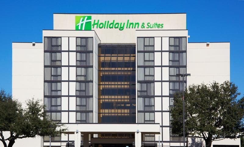 Holiday Inn Beaumont-Plaza I-10 & Walden 2