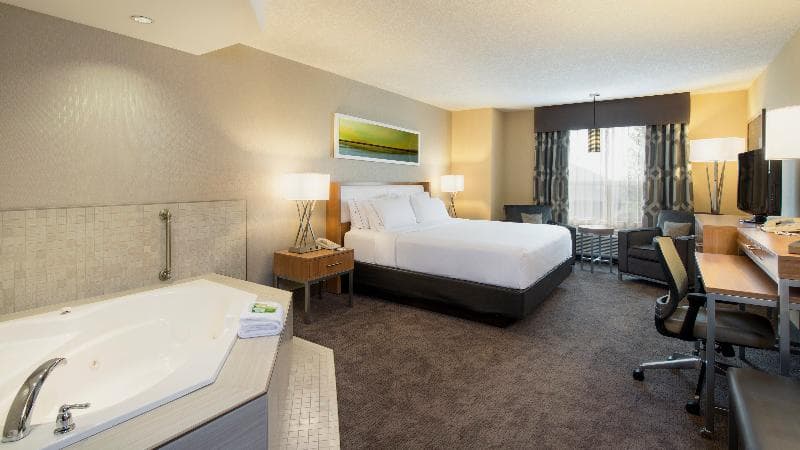Holiday Inn Express & Suites Sherwood Park-Edmonton Area photo 1