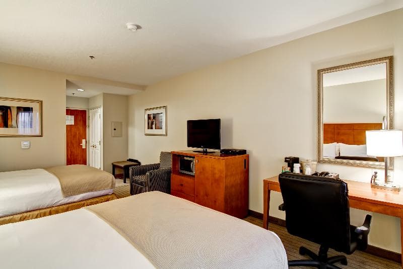 Spark By Hilton Guelph 4