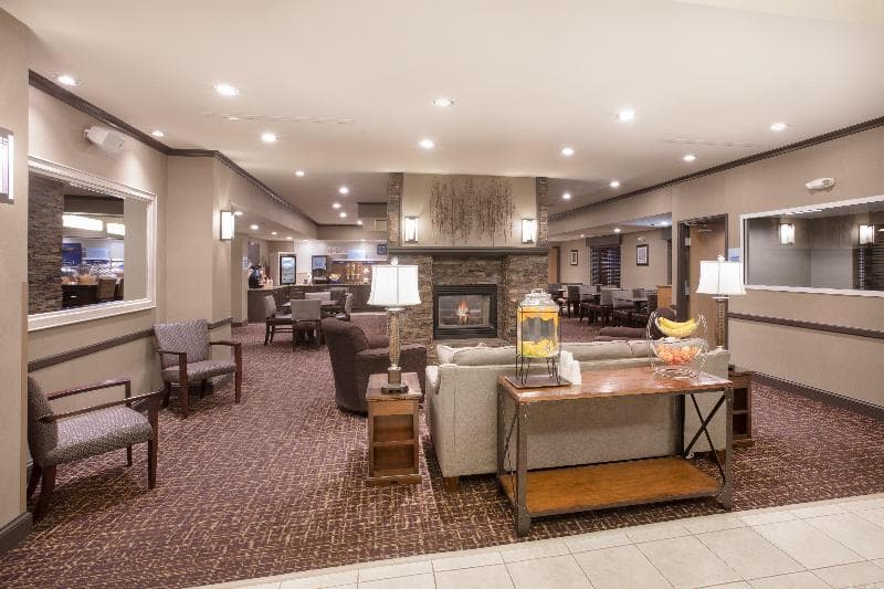Holiday Inn Express And Suites Yankton 5