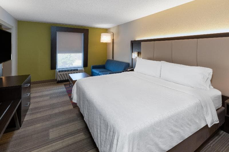Holiday Inn Express Minden 4
