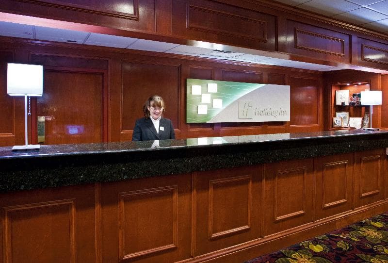 Holiday Inn Hotel And Suites Cincinnati Eastgate I 2