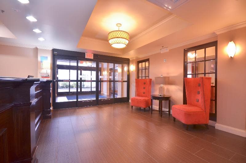 Holiday Inn Express And Suites Pine Bluff Pines Ma 4