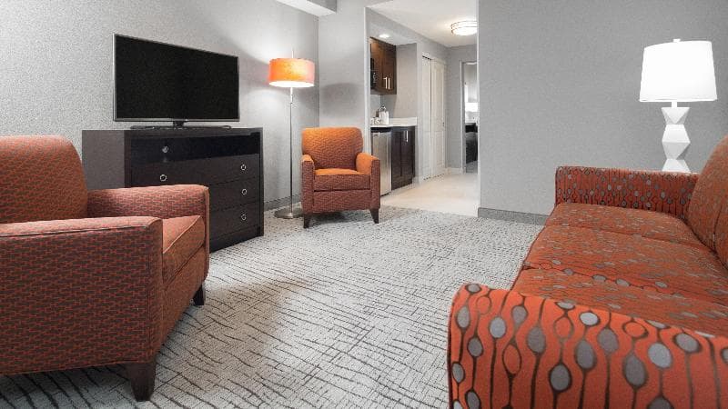 Holiday Inn Hotel And Suites Davenport 4