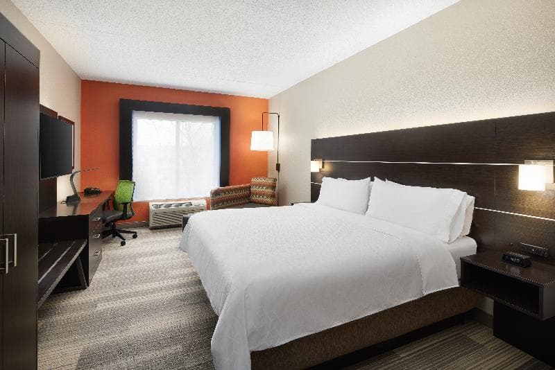 Holiday Inn Express And Suites Seymour photo 1