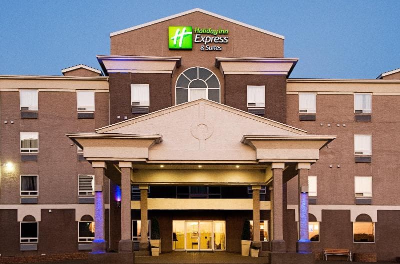 Holiday Inn Express & Suites Regina-South photo 1