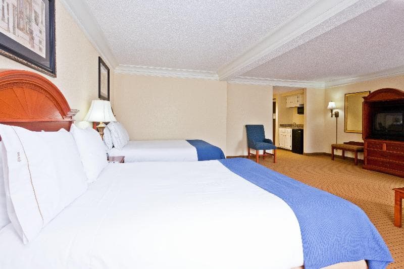 Holiday Inn Express Ringgold (Chattanooga Area) 4