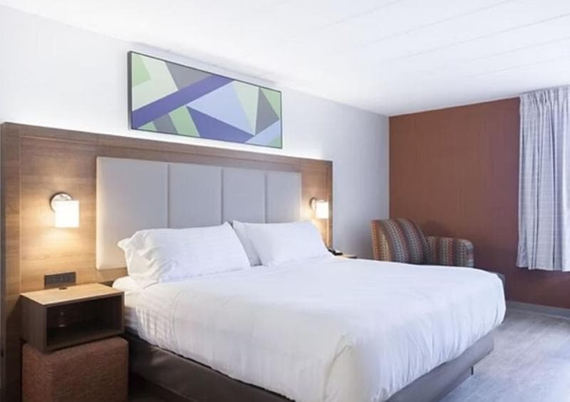Holiday Inn Express & Suites Charlottetown 5