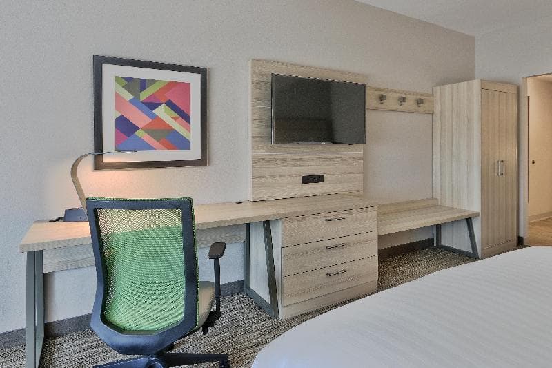 Holiday Inn Express And Suites Roswell 3