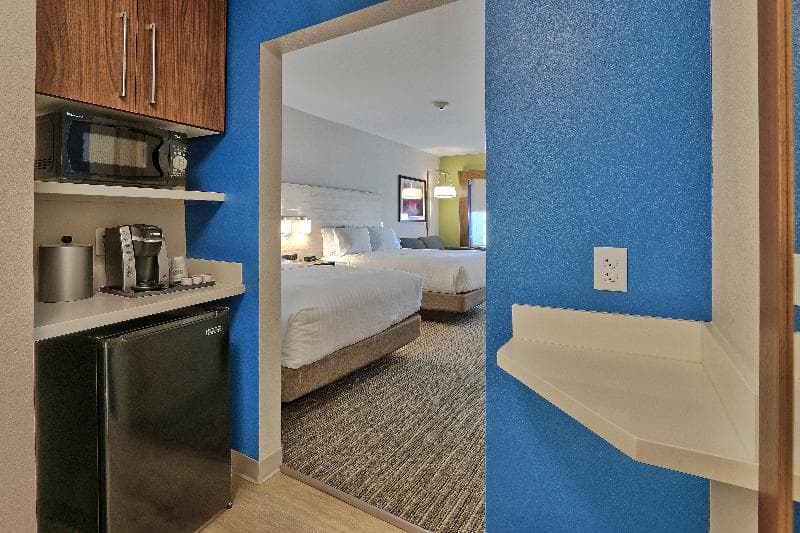 Holiday Inn Express And Suites Roswell 5