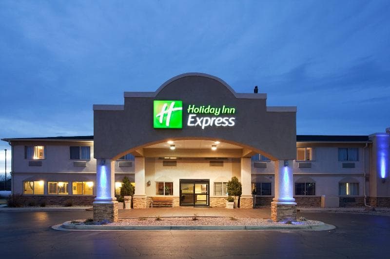 First Choice Inns At The Swell main