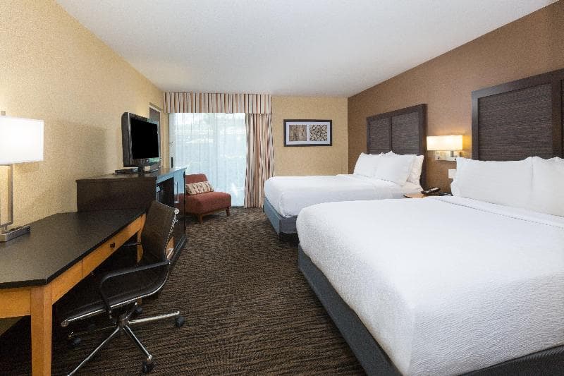 Holiday Inn Dublin-Pleasanton 2
