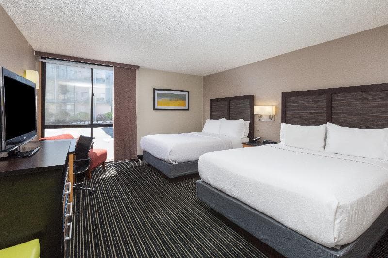 Holiday Inn Dublin-Pleasanton 5