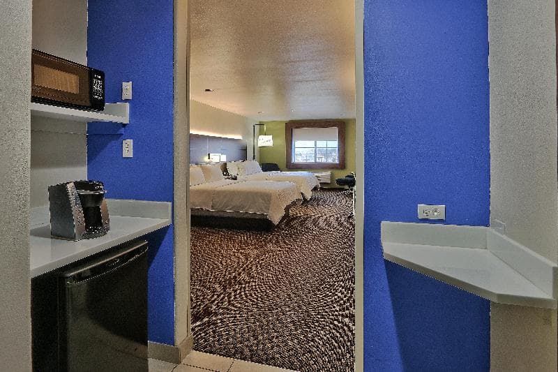 Holiday Inn Express Santa Rosa 4