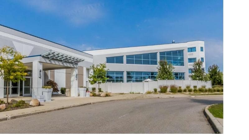 Wyndham Flint Grand Blanc Bishop Airport Conference Ctr main