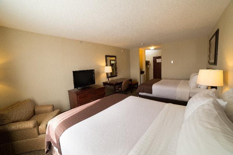 Holiday Inn Lloydminster 4